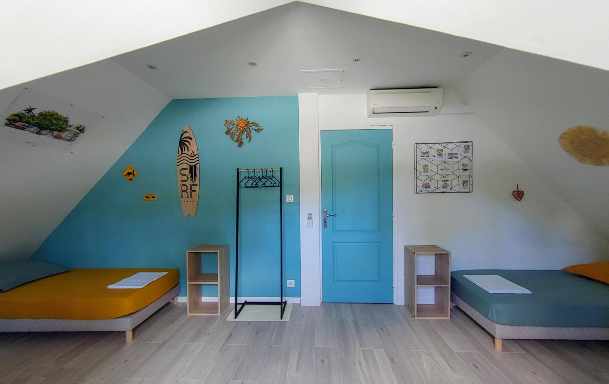 Eskal Pei - Auberge De Jeunesse & Chambres D'Hotes Étang-Salé les Bains Bagian luar foto